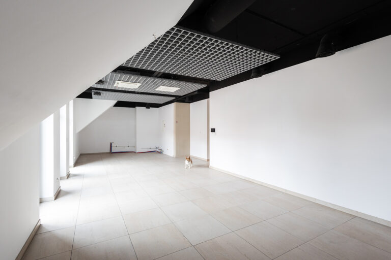 Bochnia ul. Kazimierza Wlk -nowoczesny lokal usługowy do wynajęcia – 50 m² | 2 piętro | winda