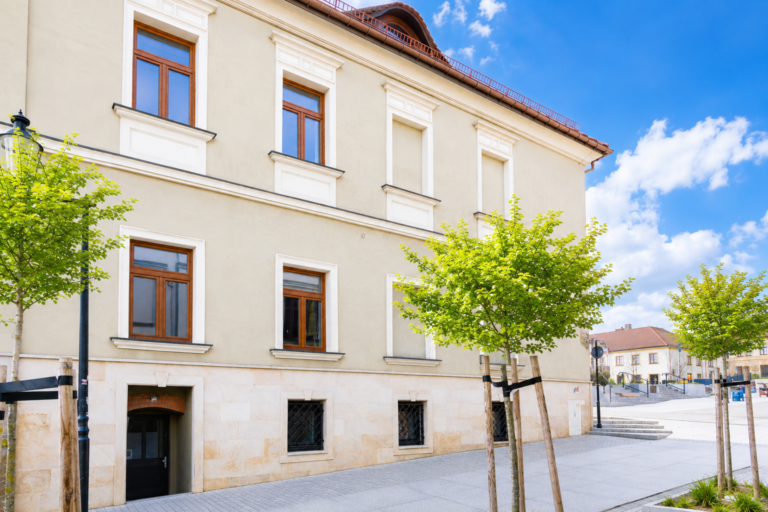Bochnia ul. Rynek – lokal o pow 250 m2 do wynajęcia